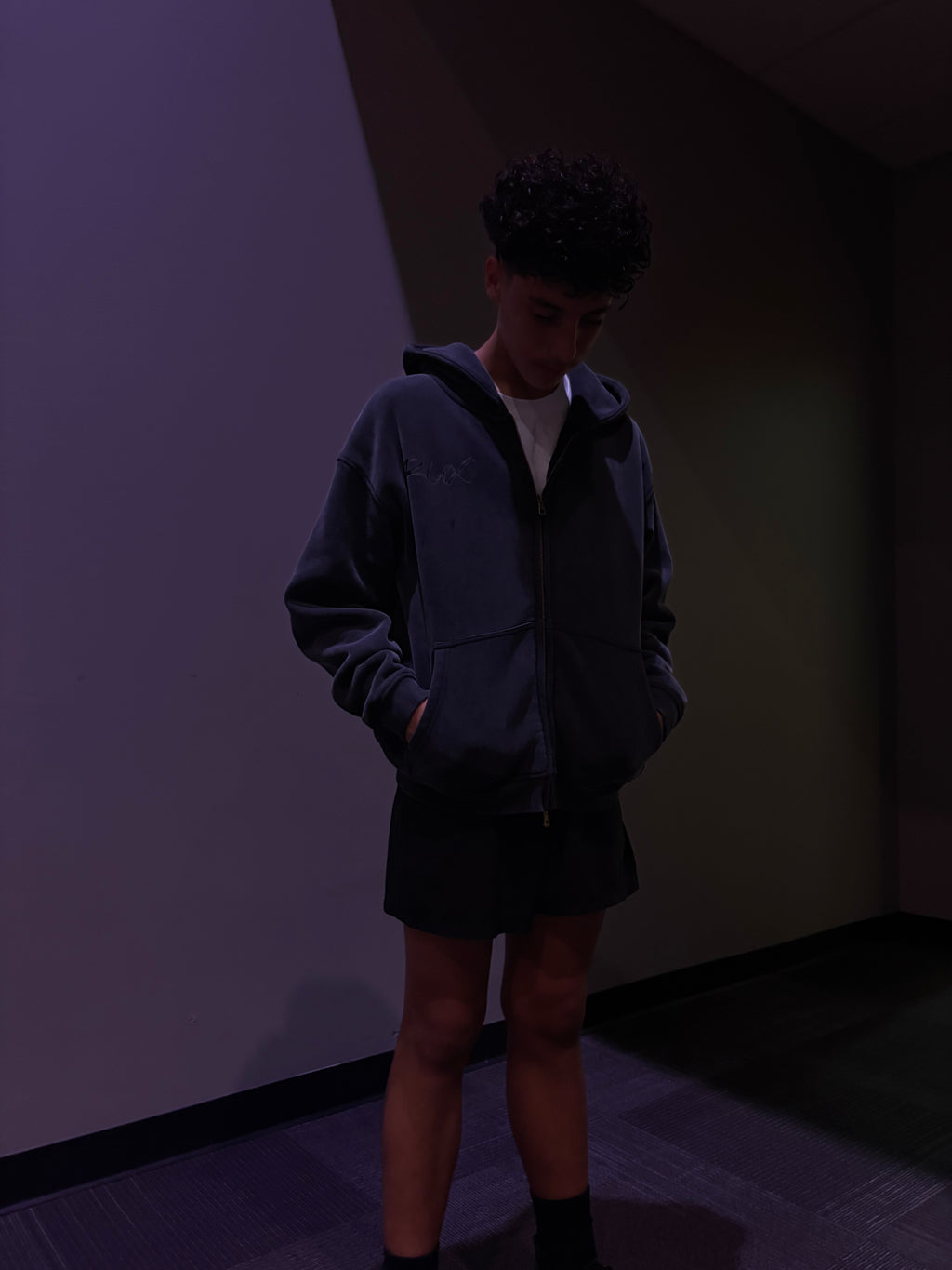 RUX never caught zip-up