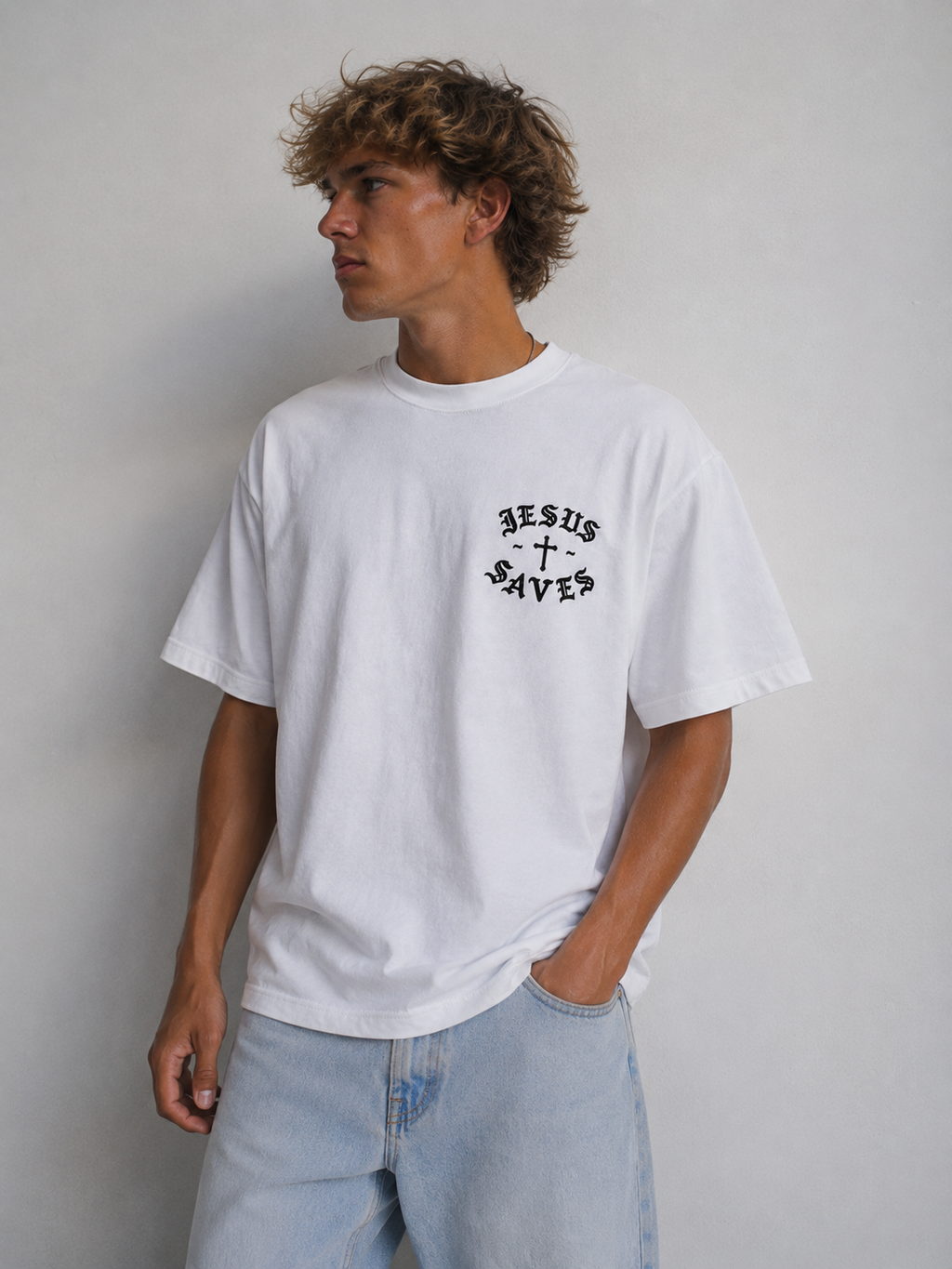 Jesus saves Tee